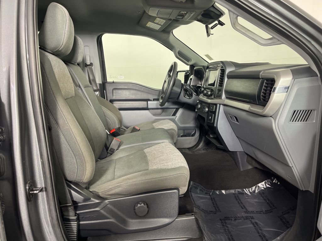 Used 2023 Ford F150 XLT w/ Trailer Tow Package image 17