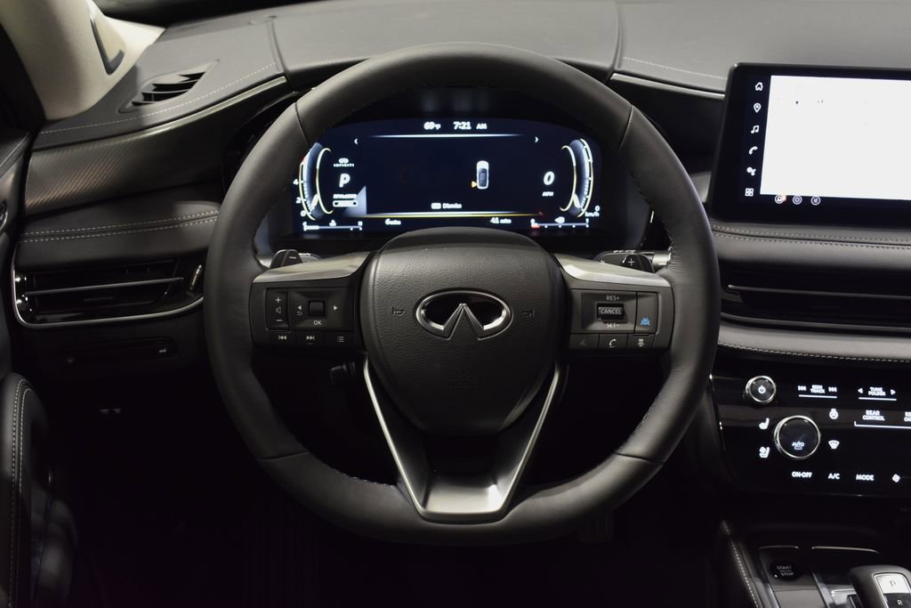 New 2026 INFINITI QX60 Luxe w/ Family Package image 18