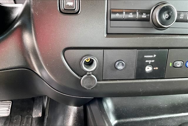 Used 2021 GMC Savana 2500 w/ Enhanced Convenience Package RWD image 15