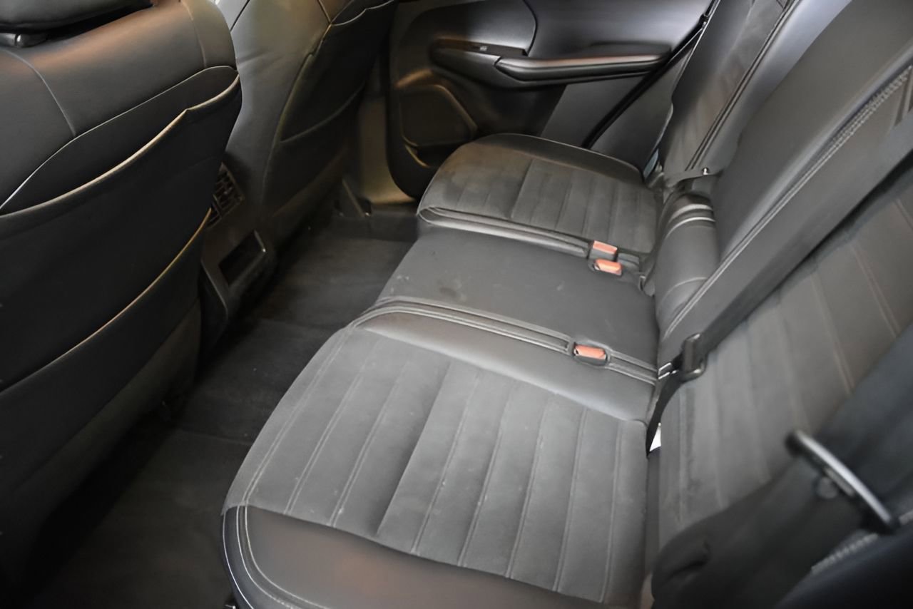 Used 2024 Mitsubishi Outlander SE image 35