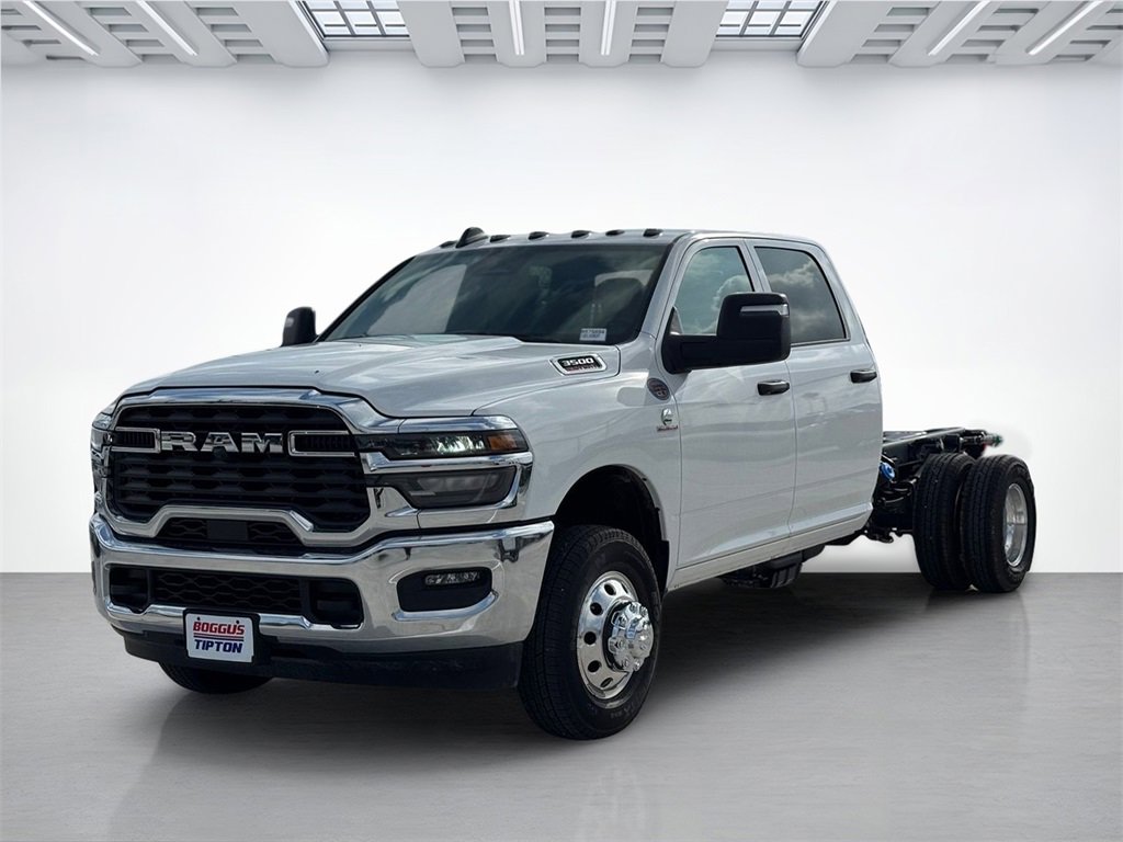 New 2026 RAM 3500 Tradesman w/ Chrome Appearance Group image 7
