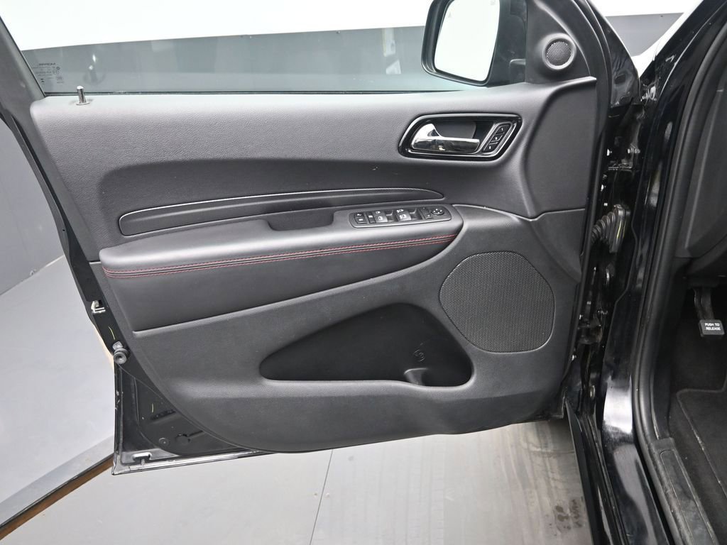 Used 2023 Dodge Durango GT image 12