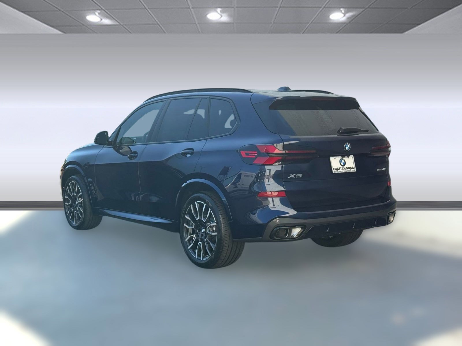 New 2026 BMW X5 xDrive40i w/ M Sport Package image 3