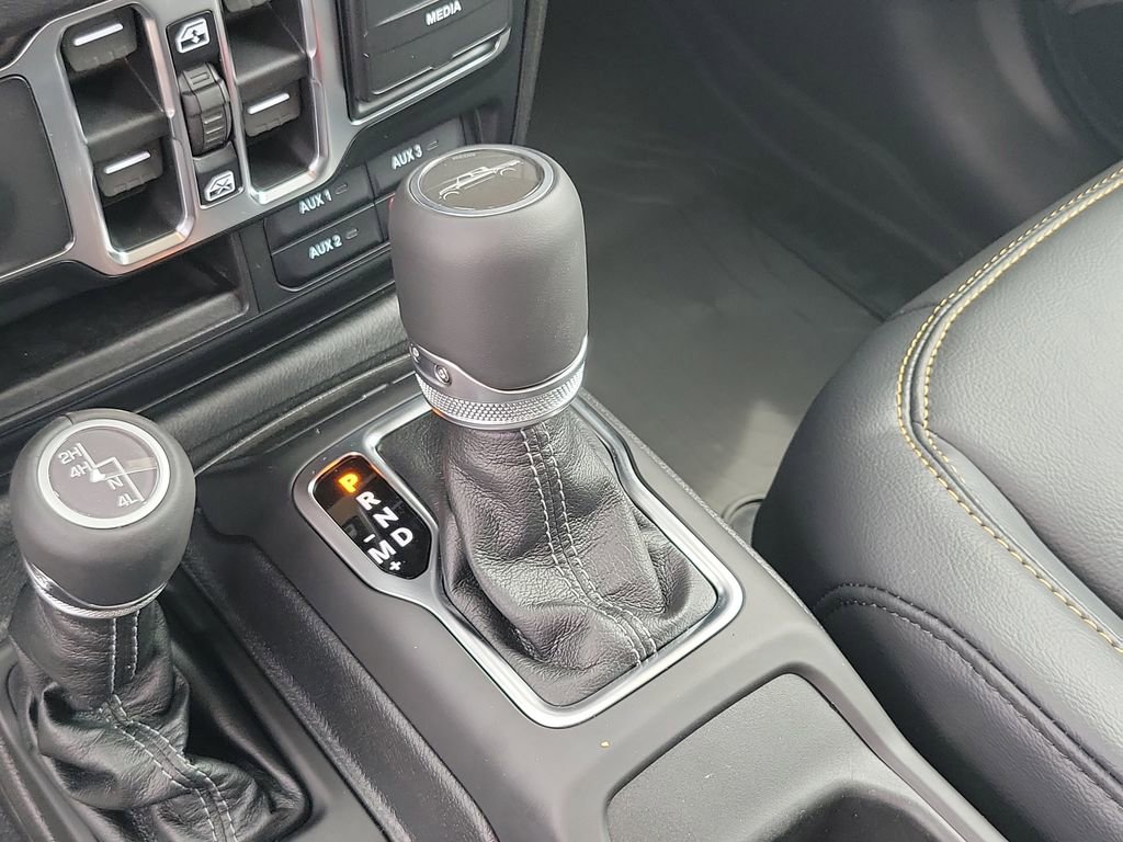 New 2026 Jeep Gladiator Mojave AWD/4WD image 24