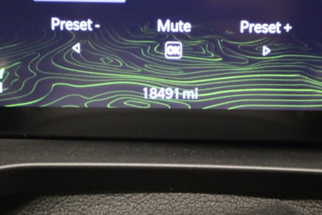 Used 2023 Jeep Grand Cherokee Overland image 32