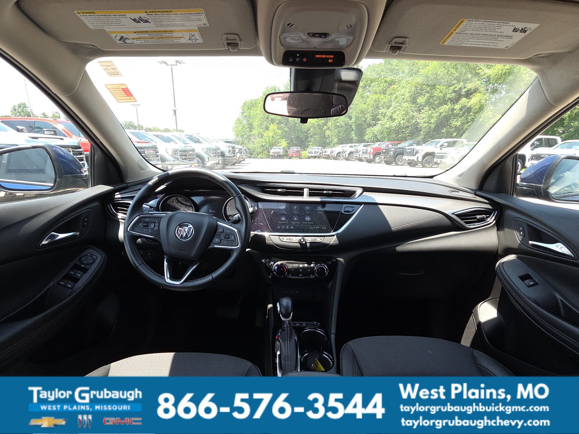 Used 2023 Buick Encore GX Preferred w/ Cold Weather Comfort Package AWD/4WD image 29