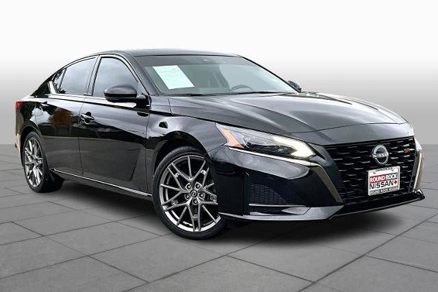 Certified 2023 Nissan Altima 2.0 SR image 2