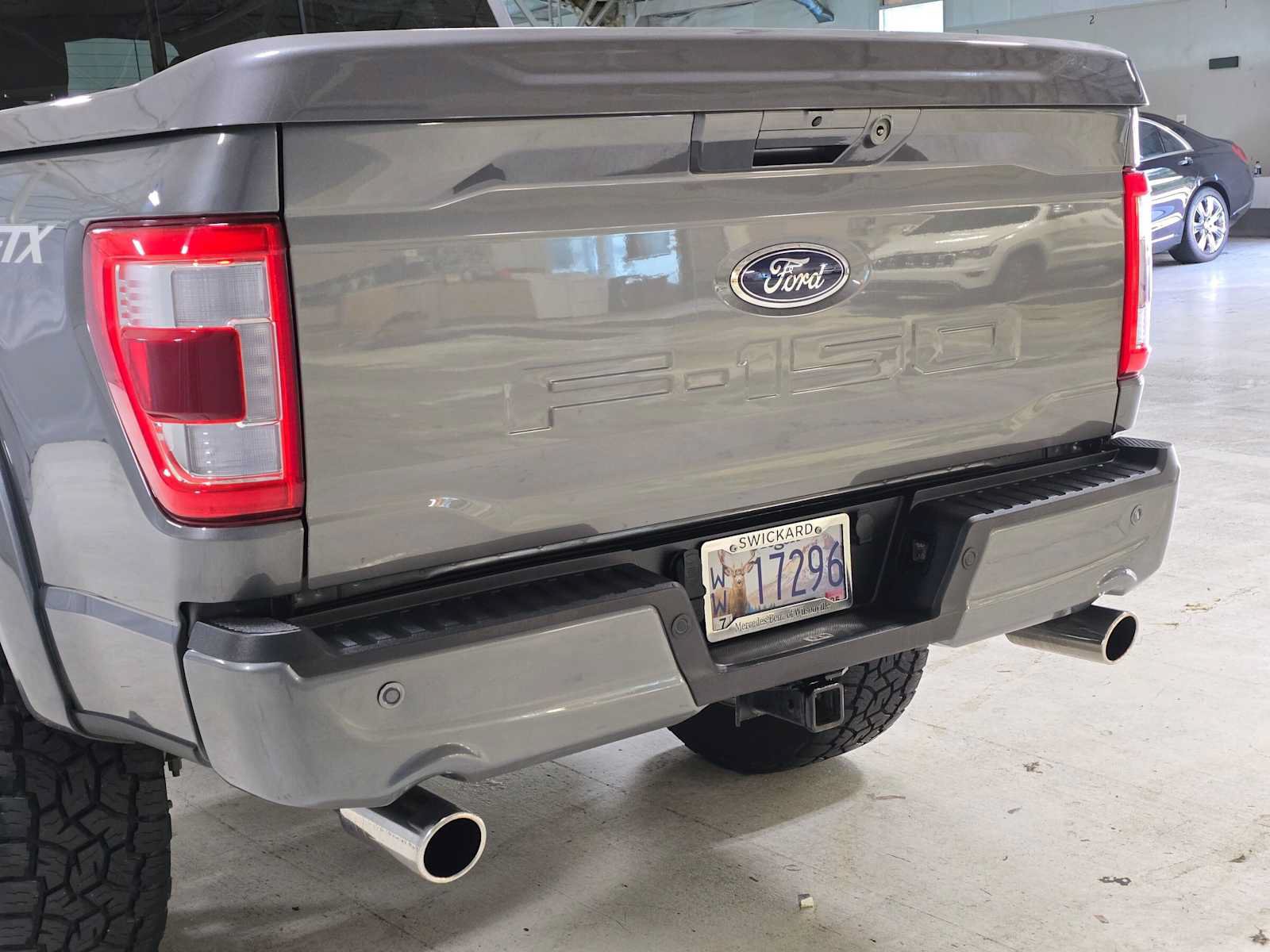 Used 2022 Ford F150 Lariat w/ Equipment Group 502A High AWD/4WD image 14