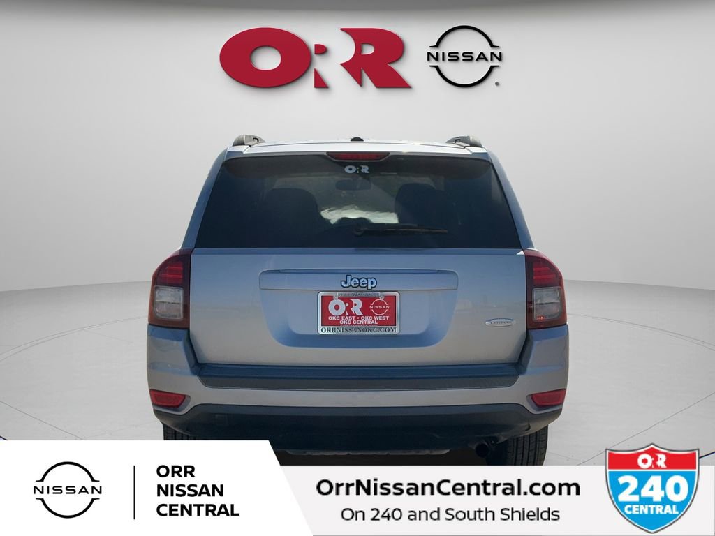 Used 2016 Jeep Compass Latitude image 6
