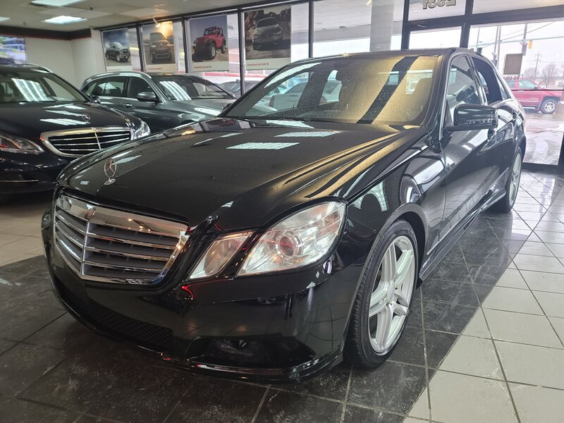 Used 2011 Mercedes-Benz E 350 Sedan image 2