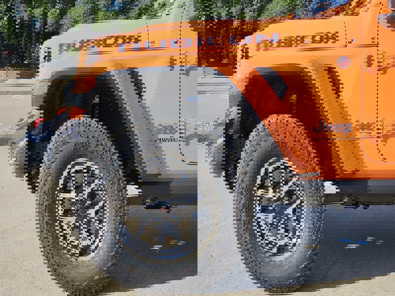 New 2025 Jeep Gladiator Rubicon w/ Convenience Group image 9