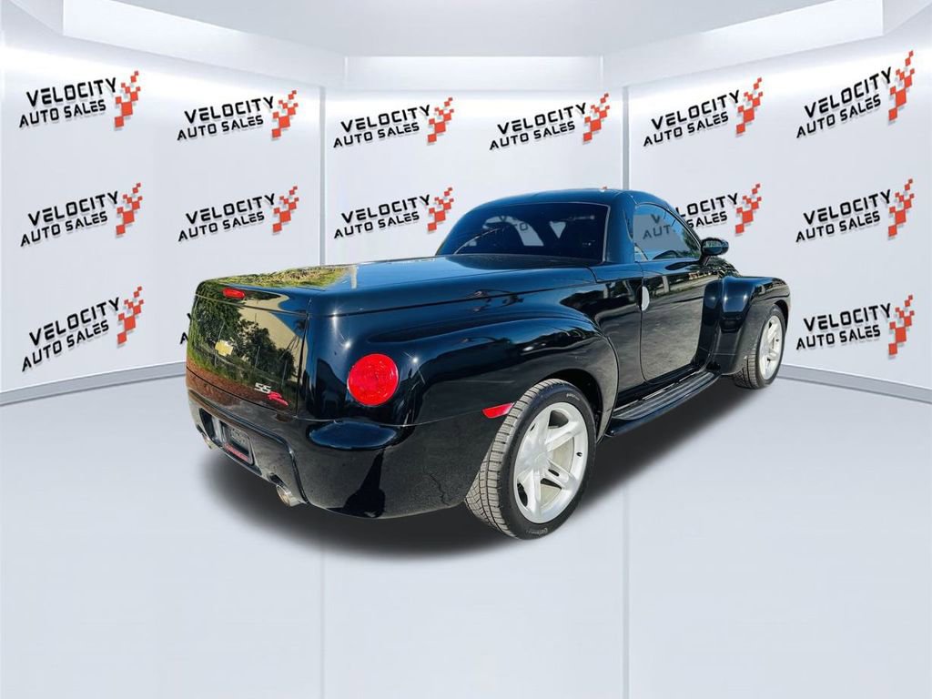 Used 2006 Chevrolet SSR w/ Preferred Equipment Group image 13