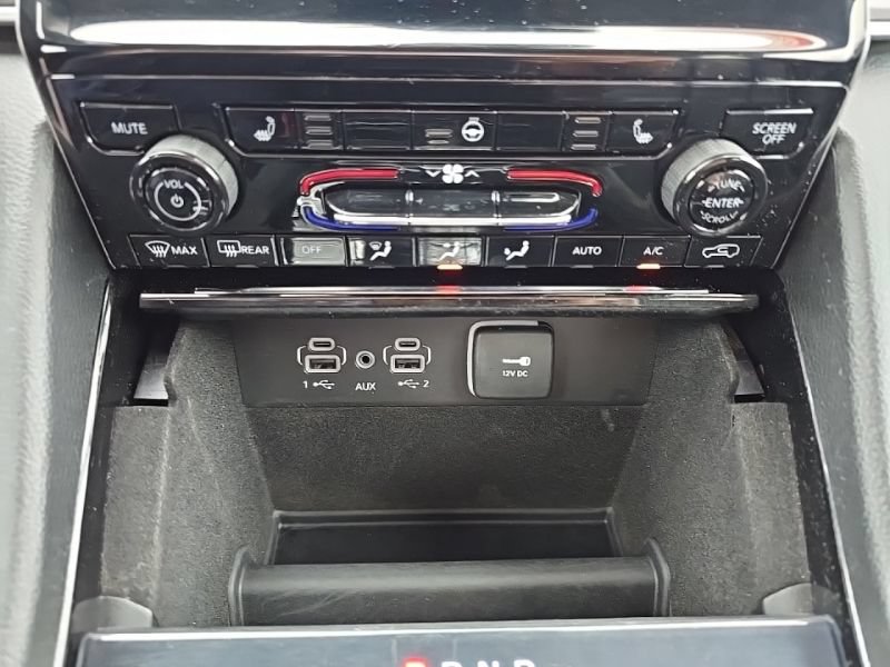 Used 2021 Jeep Grand Cherokee L Limited AWD/4WD image 17