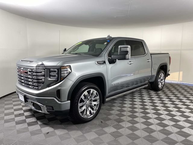 Used 2026 GMC Sierra 1500 Denali w/ Denali Reserve Package AWD/4WD image 4