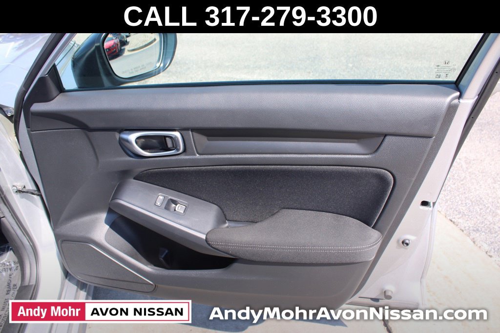 Used 2025 Honda Civic Sport image 21