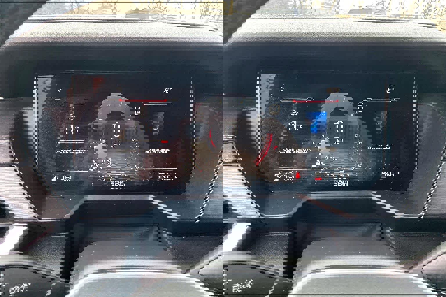 Used 2024 GMC Acadia Elevation image 24