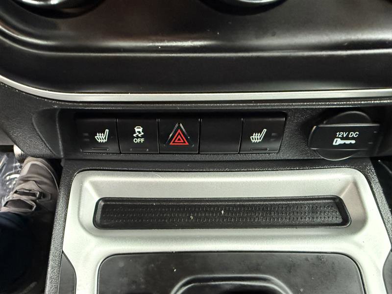 Used 2015 Jeep Compass High Altitude image 37