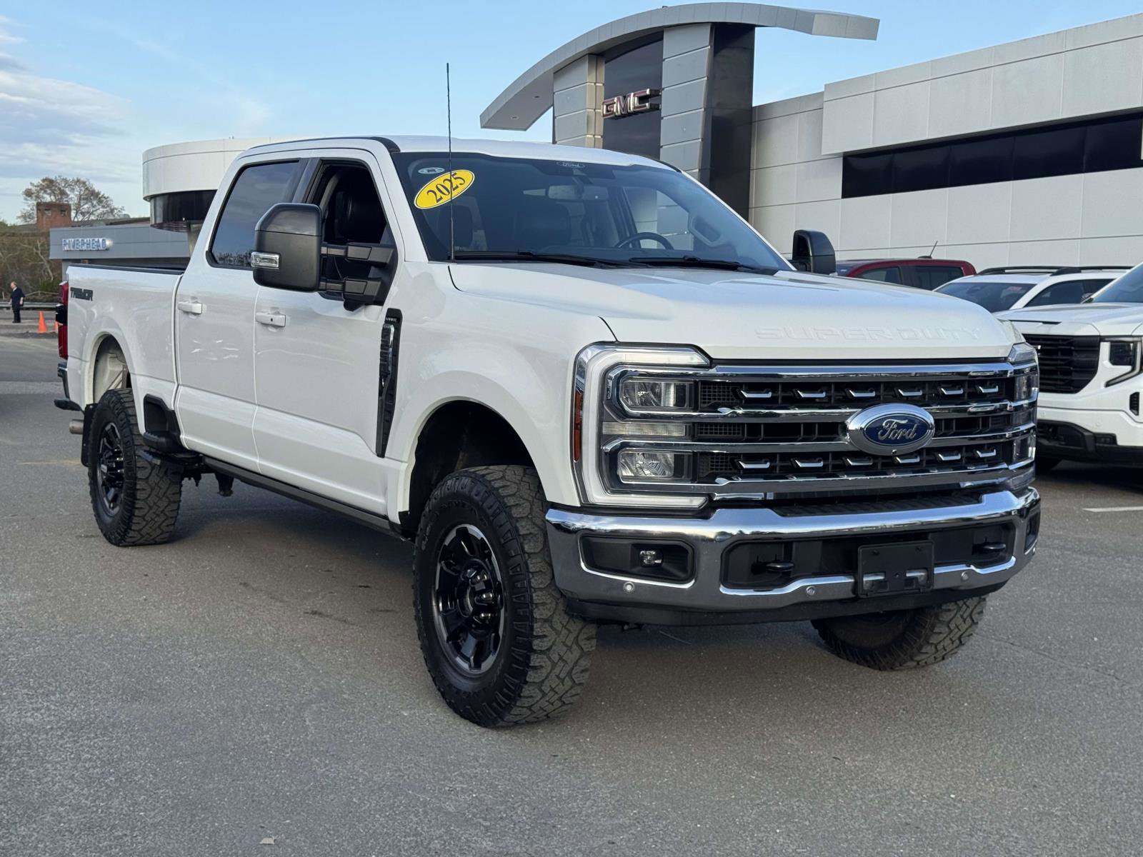 Used 2025 Ford F250 Lariat w/ Lariat Ultimate Package AWD/4WD image 2