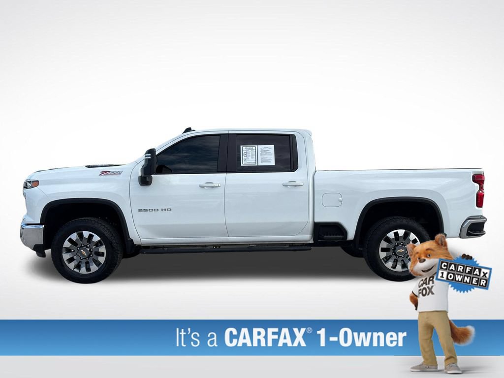 Used 2025 Chevrolet Silverado 2500 LT w/ All Star Edition AWD/4WD image 3