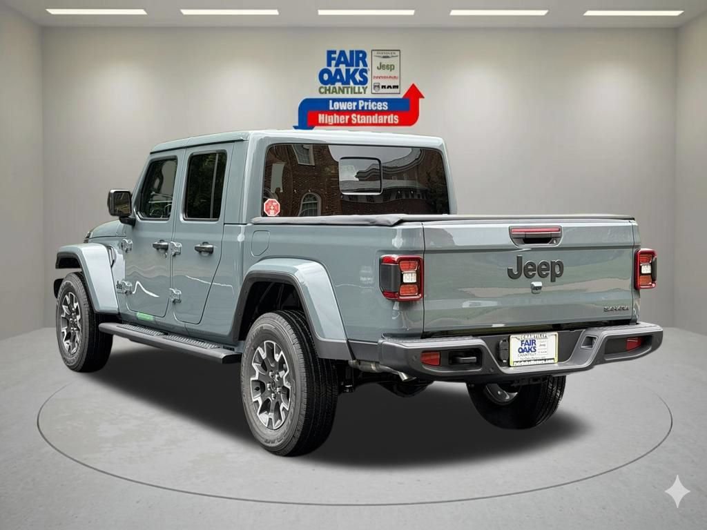 New 2026 Jeep Gladiator Sport AWD/4WD image 9