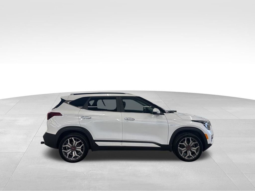 Certified 2022 Kia Seltos SX AWD/4WD image 4