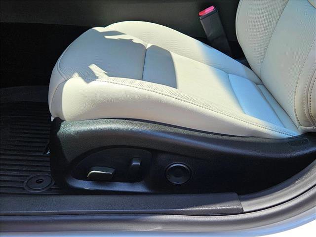 New 2025 Cadillac CT4 Premium Luxury image 4