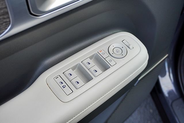 Certified 2024 Hyundai Santa Fe Limited image 26