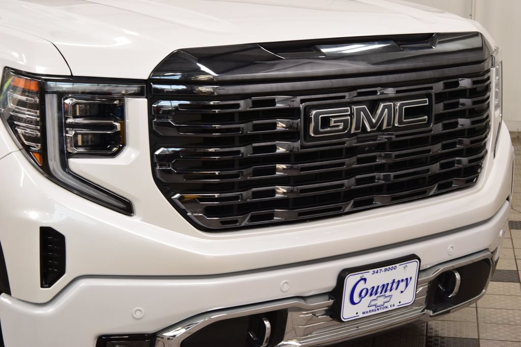 Used 2024 GMC Sierra 1500 Denali Ultimate AWD/4WD image 13