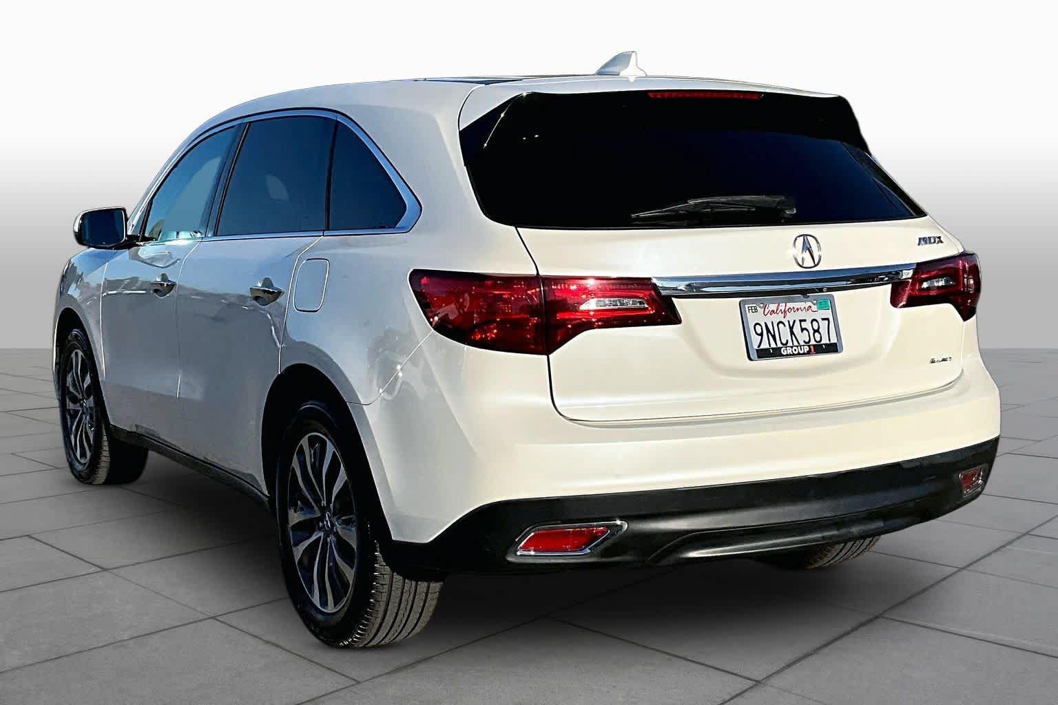 Used 2016 Acura MDX w/ Technology Package AWD/4WD image 11