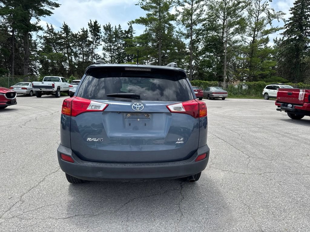 Used 2013 Toyota RAV4 LE AWD/4WD image 4