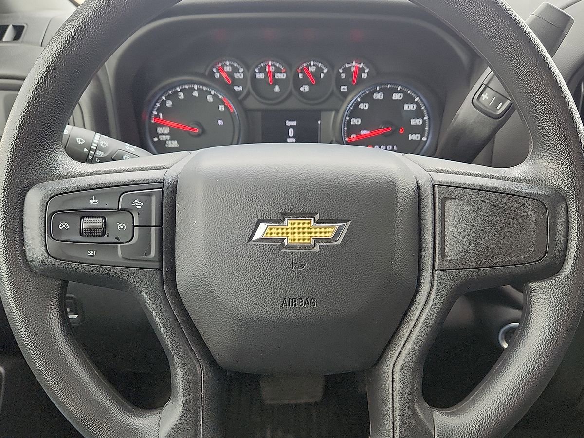 Used 2025 Chevrolet Silverado 1500 Custom w/ Turbomax Blackout Package image 11