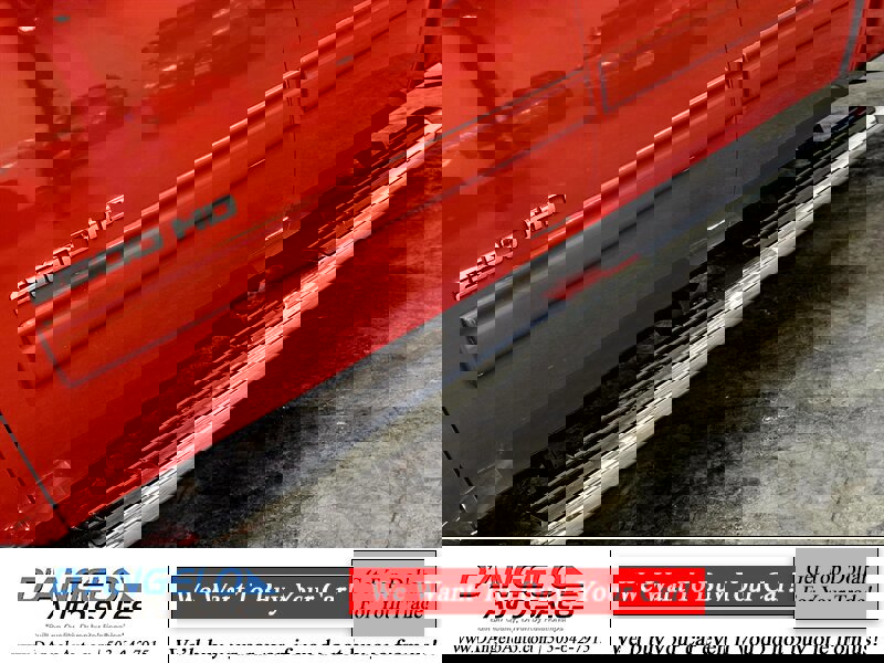 Used 2013 GMC Sierra 2500 SLT w/ Suspension Package, Off-Road image 18