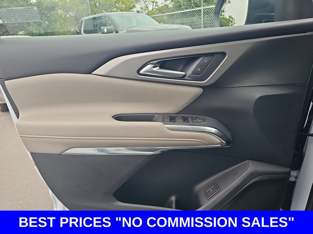 New 2026 Chevrolet Traverse LT w/ Midnight/Sport Edition FWD image 29