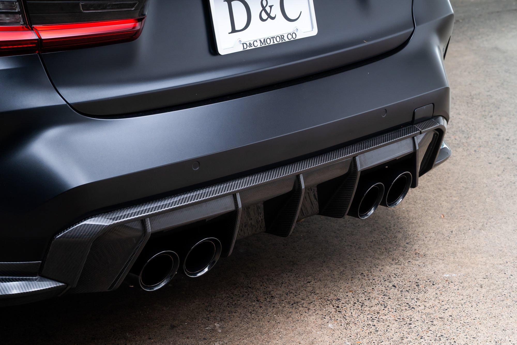 Used 2023 BMW M3 Competition w/ M Carbon Exterior Package AWD/4WD image 7