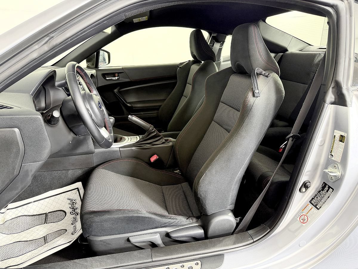 Used 2018 Subaru BRZ Premium w/ Popular Package #2 RWD image 29