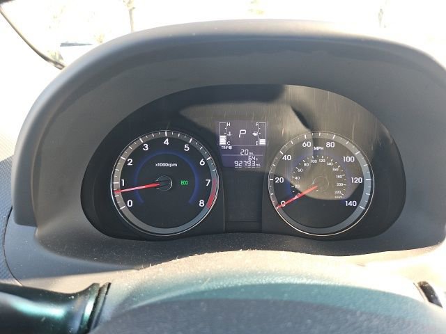 Used 2016 Hyundai Accent SE w/ Option Group 02 image 12