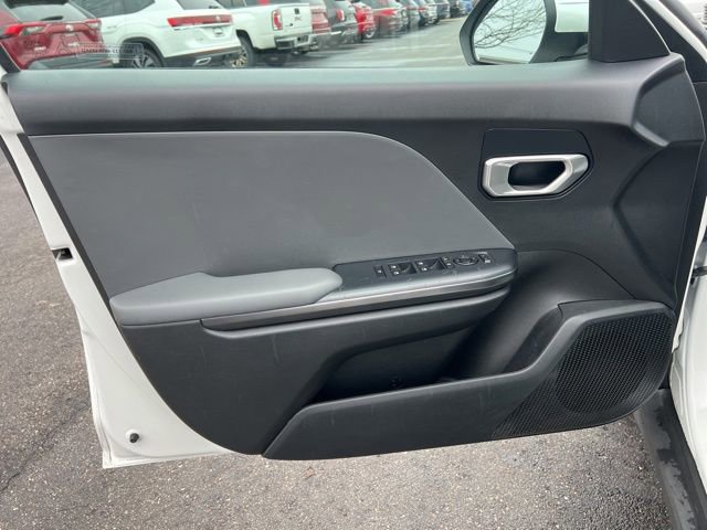 Certified 2025 Kia K4 LXS image 28