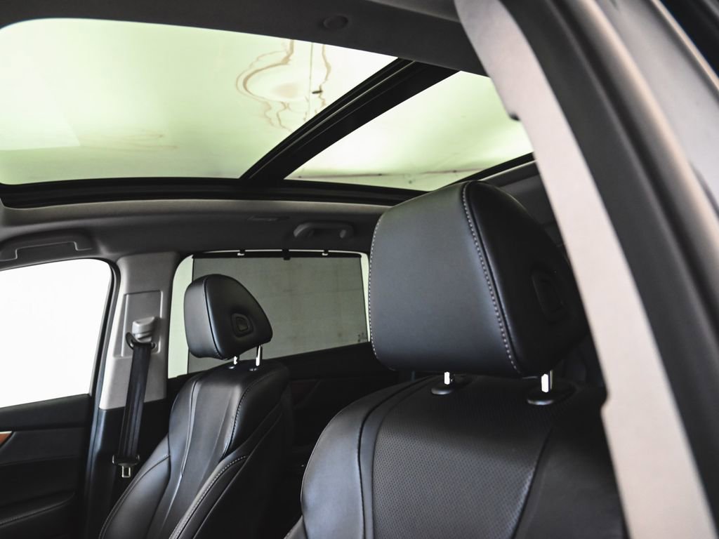 Used 2022 Acura MDX SH-AWD w/ Technology Package image 34