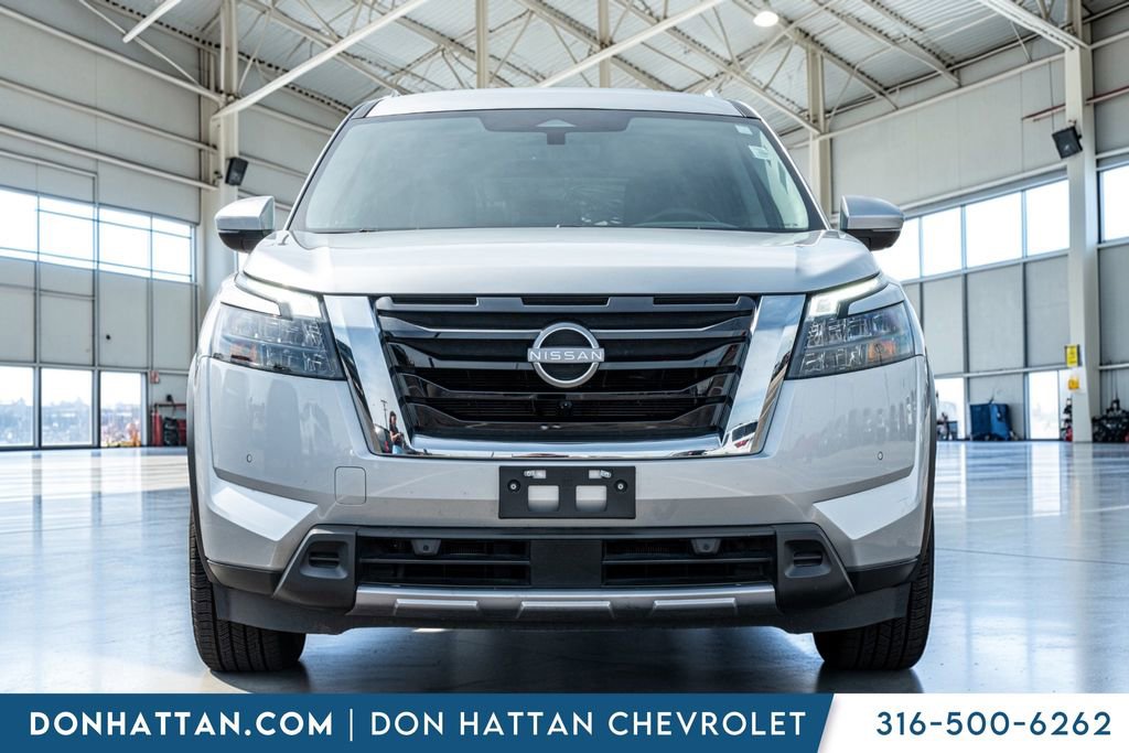 Used 2025 Nissan Pathfinder SL image 37