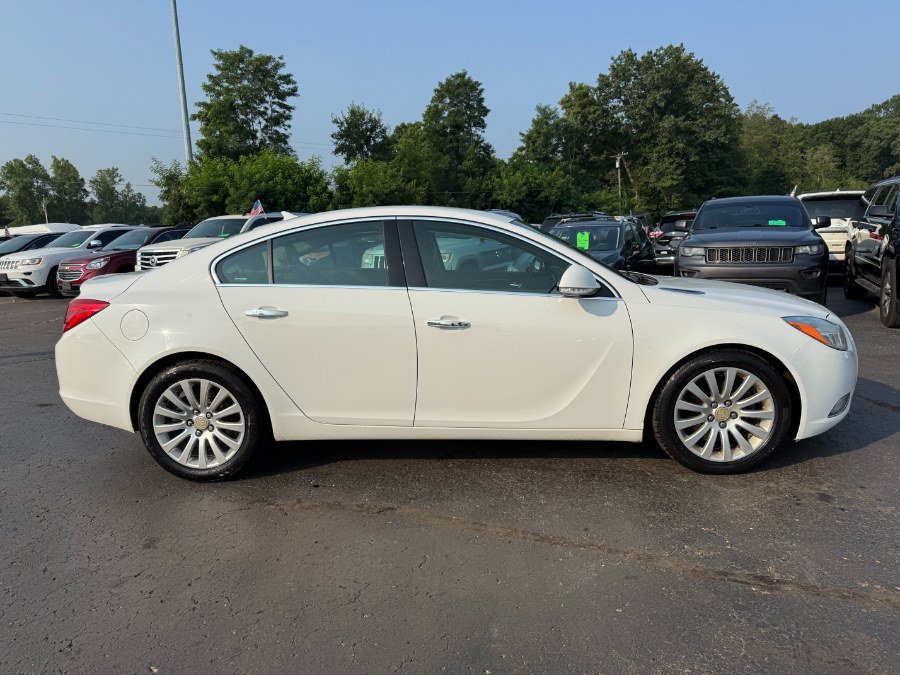 Used 2013 Buick Regal Premium FWD image 6