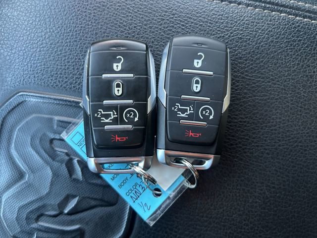 Used 2022 RAM 1500 Laramie image 32