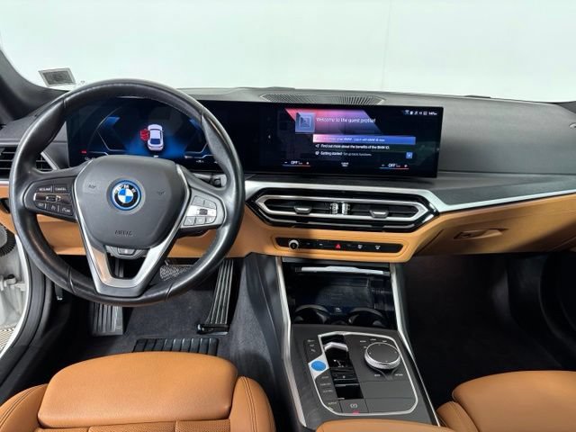 Used 2023 BMW i4 eDrive35 w/ Premium Package RWD image 12