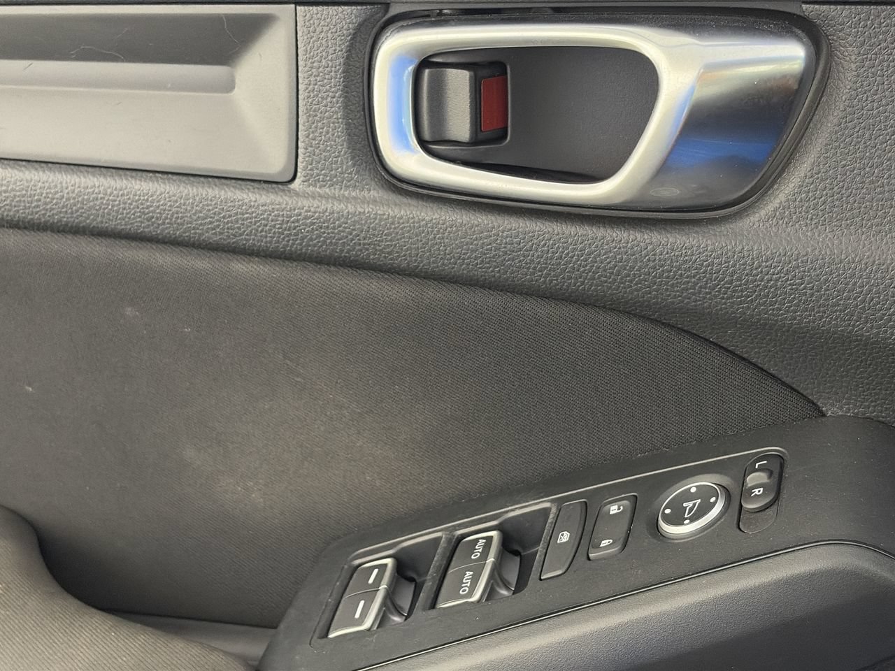 Used 2025 Honda Civic Sport image 17