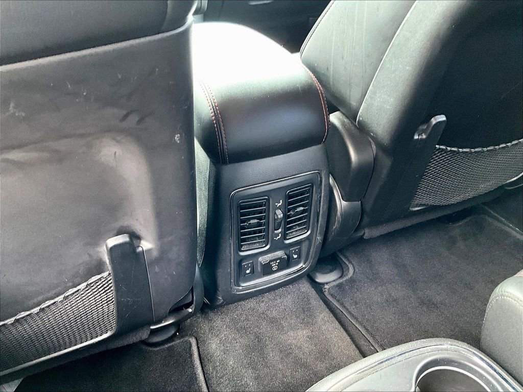 Used 2013 Dodge Durango R/T w/ Leather Interior Group image 31