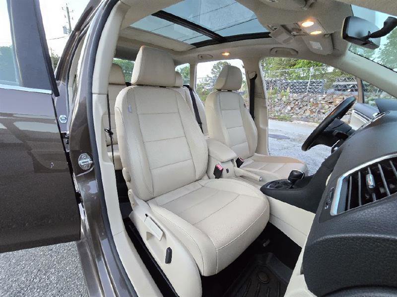 Used 2014 Volkswagen Jetta TDI image 10