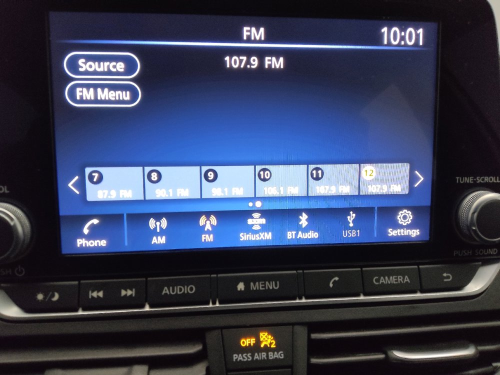 Used 2024 Nissan Altima 2.5 SV image 25