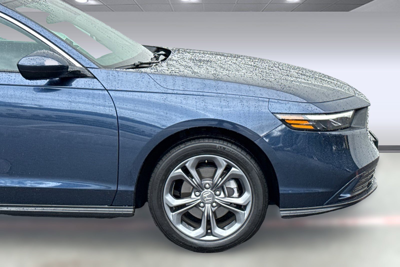 Certified 2023 Honda Accord EX image 33