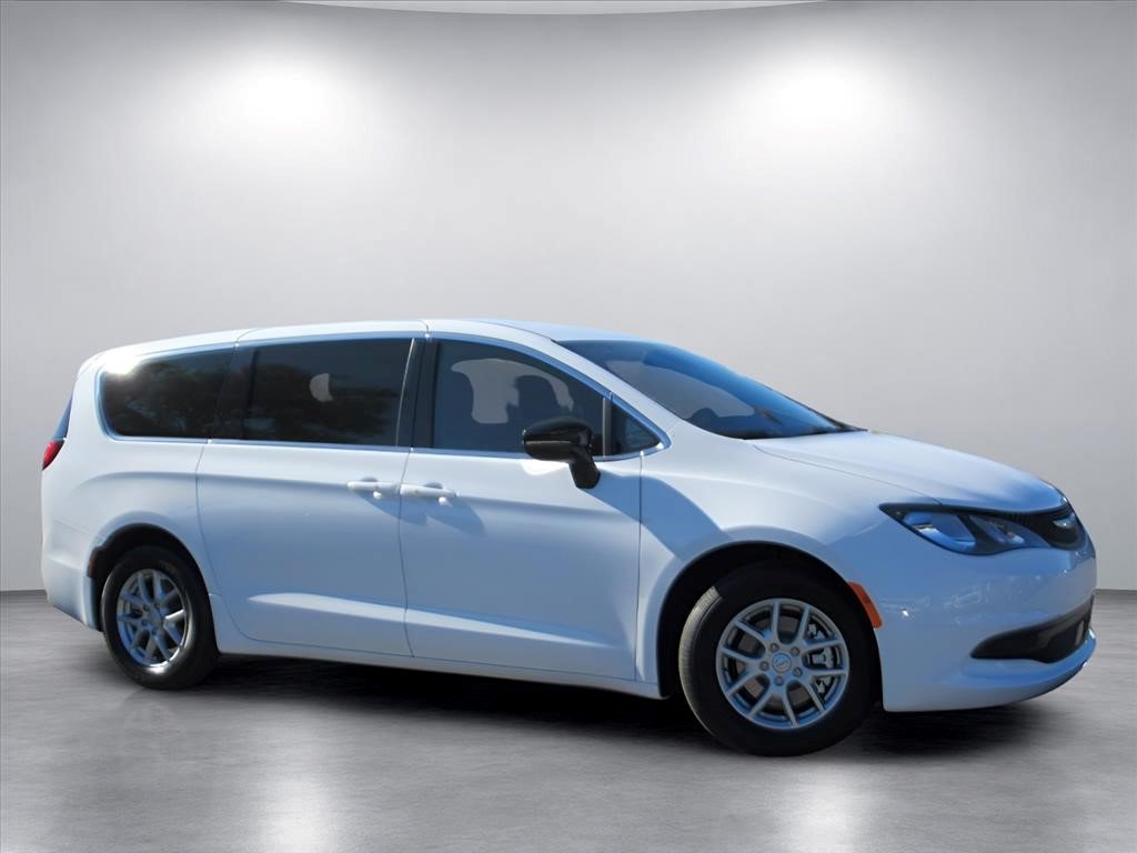New 2026 Chrysler Voyager LX FWD image 2