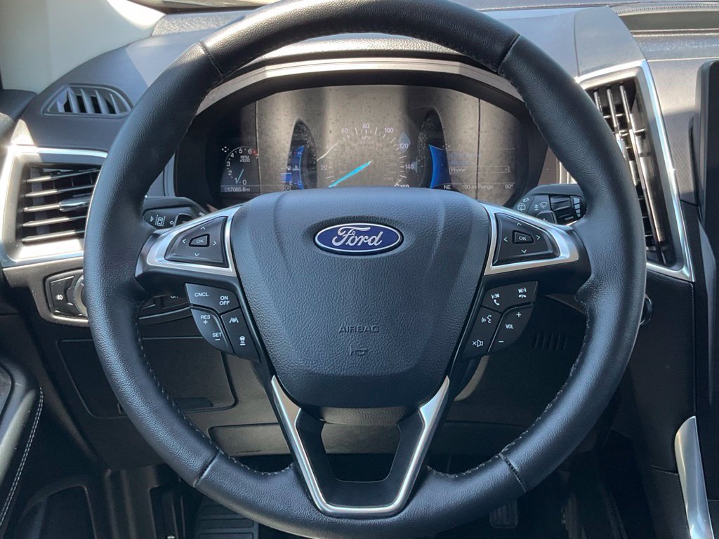 Used 2024 Ford Edge Titanium w/ Equipment Group 301A AWD/4WD image 46
