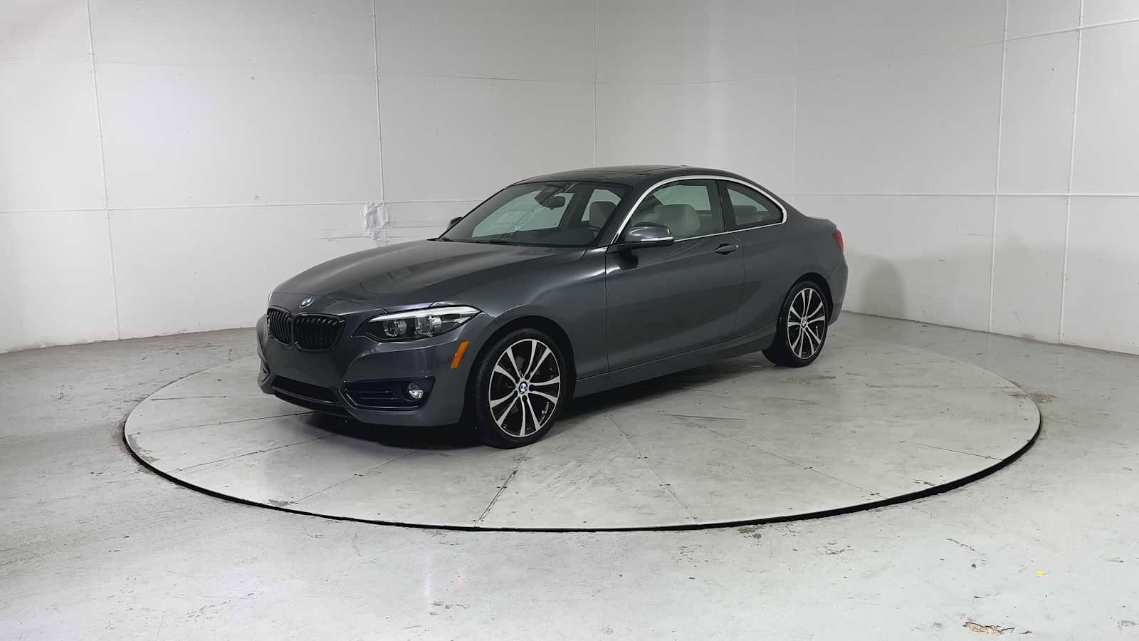 Used 2020 BMW 230i Coupe w/ Premium Package image 6